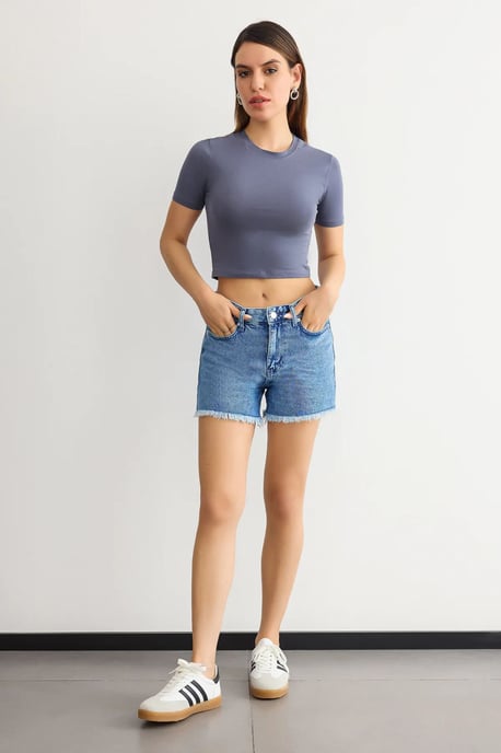 Crew Neck Basic Crop-Top - Image 2