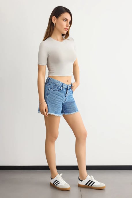 Crew Neck Basic Cropped Top - Image 3