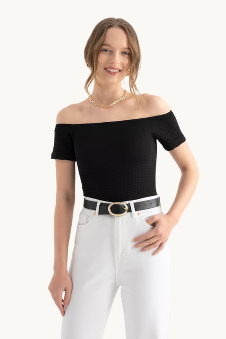 Schulterfreies Kurzarm-Crop-Top - Image 4