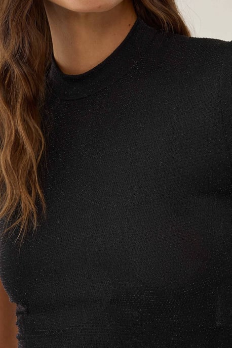 Tailliertes Halb-Polodach Strick-Crop-Top - Image 5