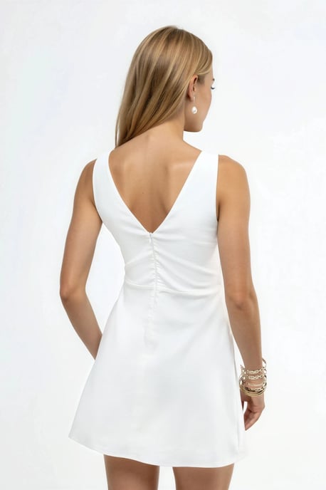 Boot-Ausschnitt Mini Weißes Kleid - Image 4