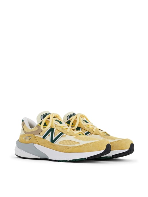 990v6 Made in USA Sneakers - Image 2
