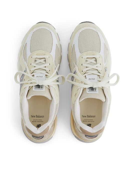 990v4 Made in USA Sneakers - Image 4