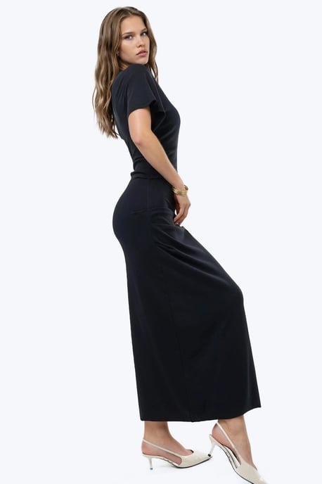 Einfarbiges Bodycon-Midikleid mit Rundhalsausschnitt - Image 2