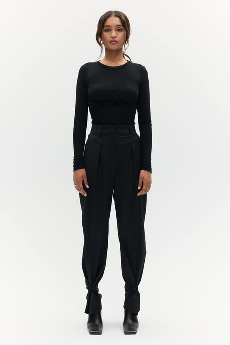 BENU Schwarze gedrehte Bluse - Image 1