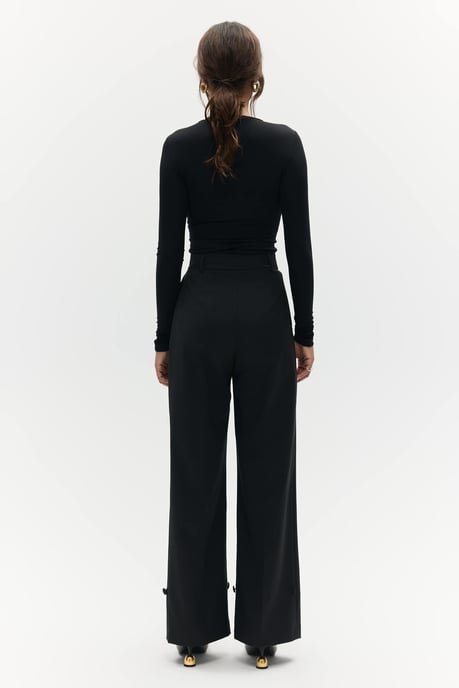 BENU Schwarze gedrehte Bluse - Image 2