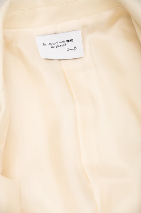 BENU Maßgeschneidertes Kleid - Image 5