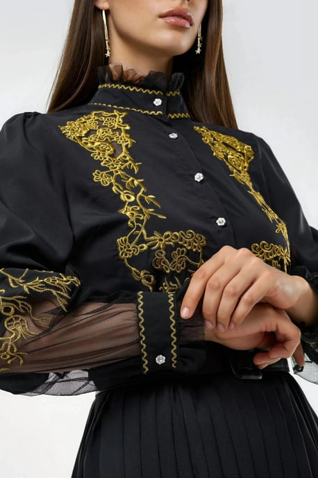 Besticktes Minikleid mit Mandarin-Kragen - Image 5