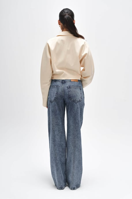 BENU Damen Kurzer Buttergelber Blazer - Image 2