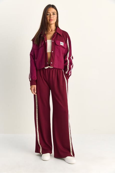 Gestreiftes Mid-Waist Zweiteiliges Set mit Tasche - Image 2