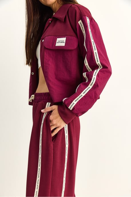 Gestreiftes Mid-Waist Zweiteiliges Set mit Tasche - Image 6