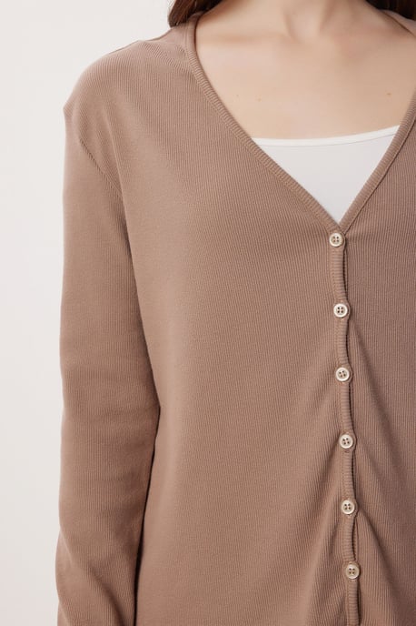 V-Ausschnitt Knopf-Longcardigan und Schlafanzug-Set mit Hose - Image 4