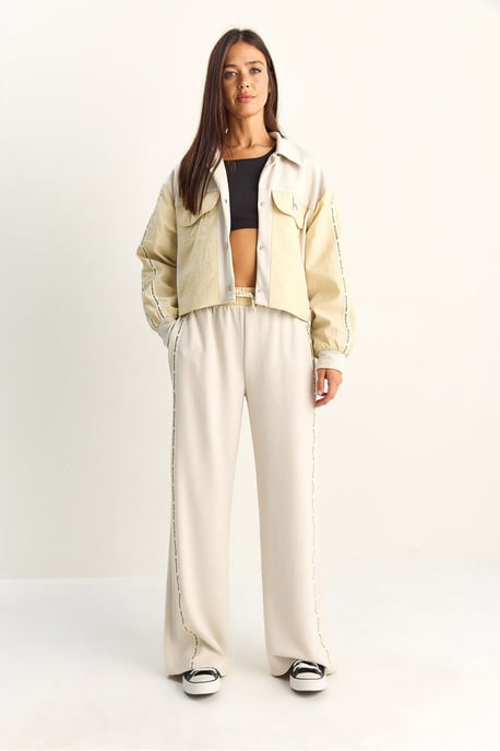 Gestreiftes Mid-Waist Zweiteiliges Set mit Tasche - Image 2