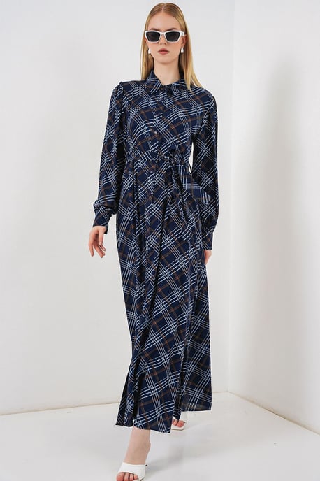 Kariertes Midi-Hemdkleid mit Knopfverschluss - Image 3