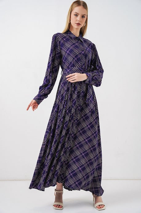 Kariertes Midi-Hemd Kleid mit Knopfverschluss - Image 4