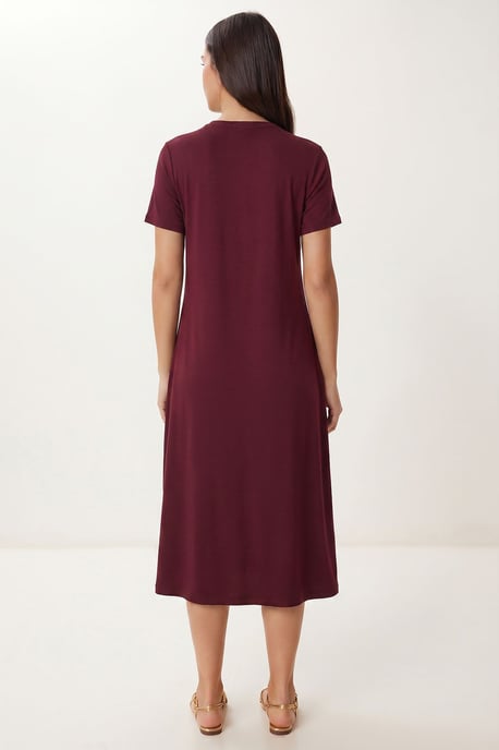 Midi-Kleid mit kurzen Ärmeln und Rundhalsausschnitt - Image 5
