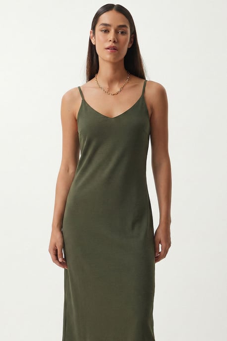 V-Ausschnitt Ärmelloses Midi Unterkleid - Image 3