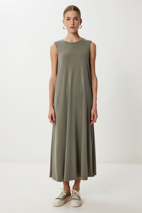 Lässiges, legeres Midi-Kleid mit Taschen - Image 1