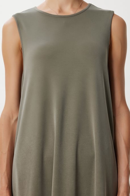Lässiges, legeres Midi-Kleid mit Taschen - Image 4