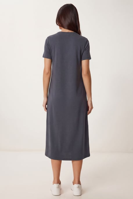 Midikleid mit kurzen Ärmeln und Rundhalsausschnitt - Image 5