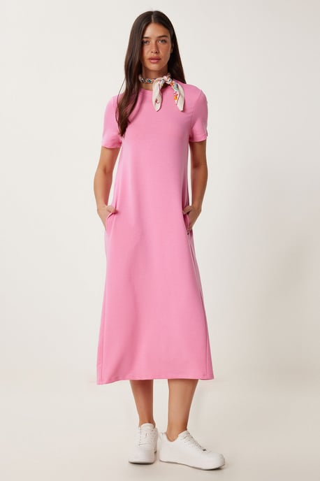Midi-Kleid mit kurzen Ärmeln und Rundhalsausschnitt - Image 2