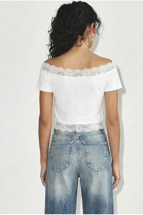 Schulterfreie, spitzenverzierte Crop-Bluse - Image 4