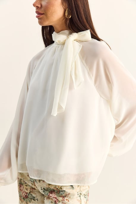 Rollkragen-Chiffonbluse - Image 4