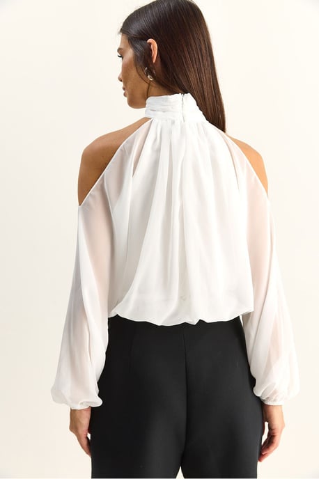 Halb-Rollkragen-Crop-Bluse mit Ausschnitt - Image 6