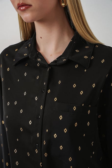 Übergroßes Langarmshirt mit Druck und Tasche - Image 5