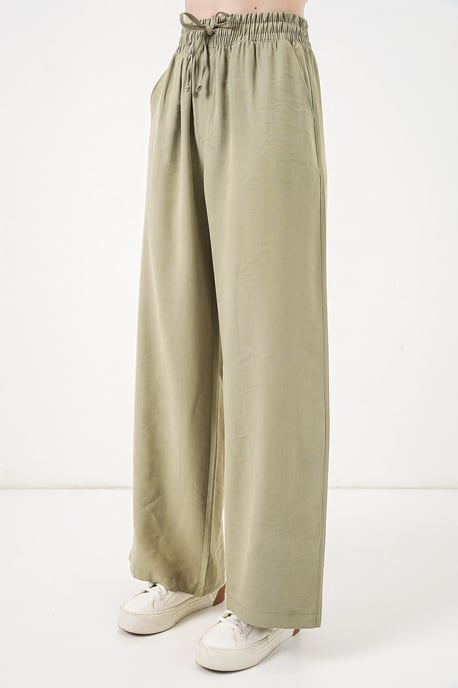 Hochtaillierte Weite Hose mit Tasche - Image 4