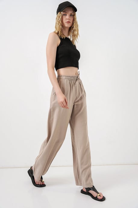 Hochtaillierte Weitbein-Hose mit Tasche - Image 3