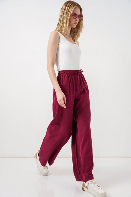 Hochtaillierte weite Hose mit Taschen - Image 3