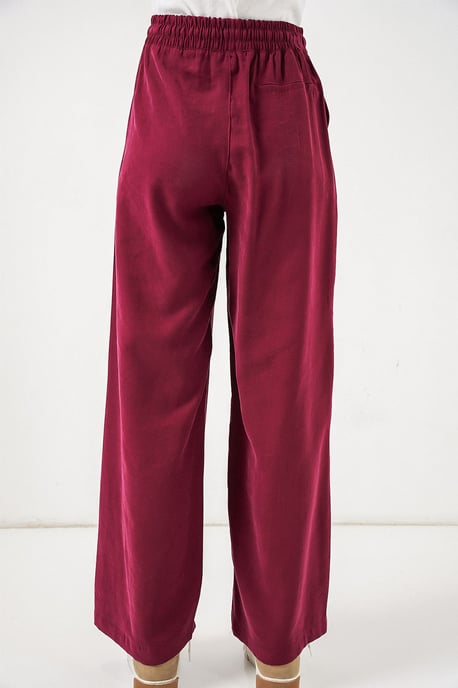 Hochtaillierte weite Hose mit Taschen - Image 6