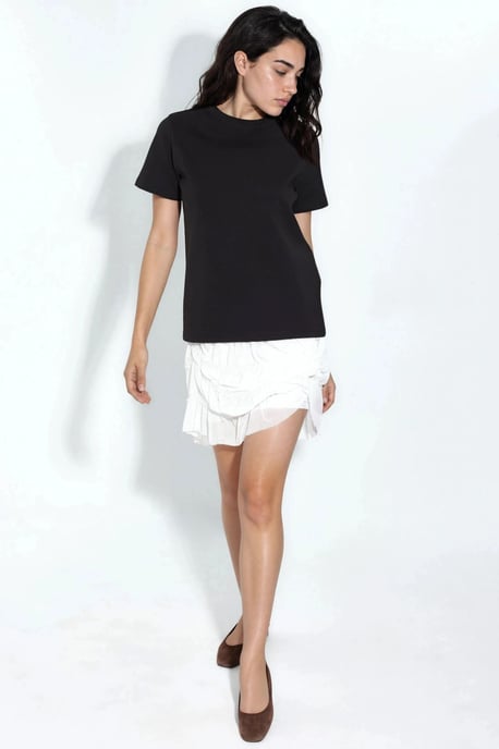 Einfaches Rundhals-T-Shirt - Image 4