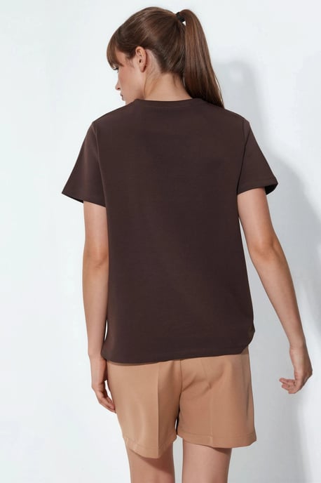 Einfaches Rundhals-T-Shirt - Image 3