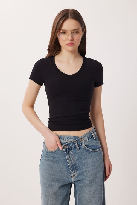 Basic V-Ausschnitt Baumwollmix T-Shirt - Image 3