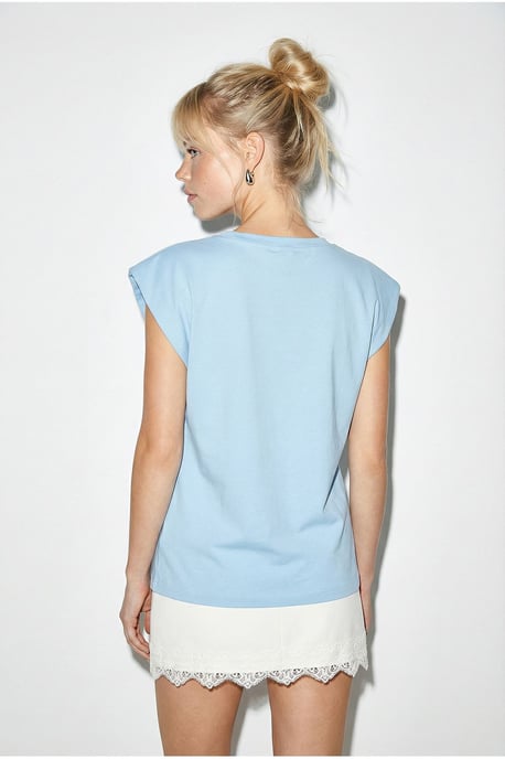 Cut-Out Rundhals T-Shirt - Image 4