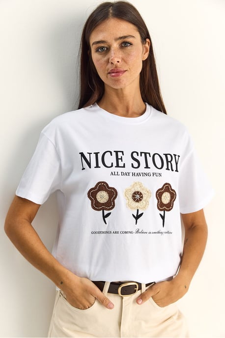 Besticktes Textdruck Lässiges T-Shirt - Image 2