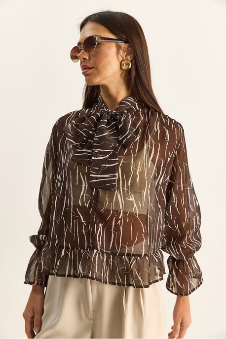 Chiffon-Bluse mit Krawatten-Detail und abstraktem Druck und Choker-Kragen - Image 4