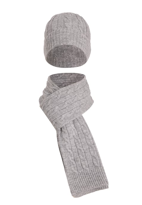Set Aus Schal Und Mütze Set Aus Schal Und Mütze - Image 1