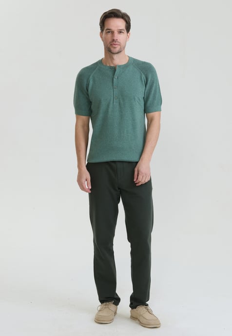 T-Shirt Basic-Strick-T-Shirt Mit Rundhalsausschnitt Und Knöpfen - Image 2