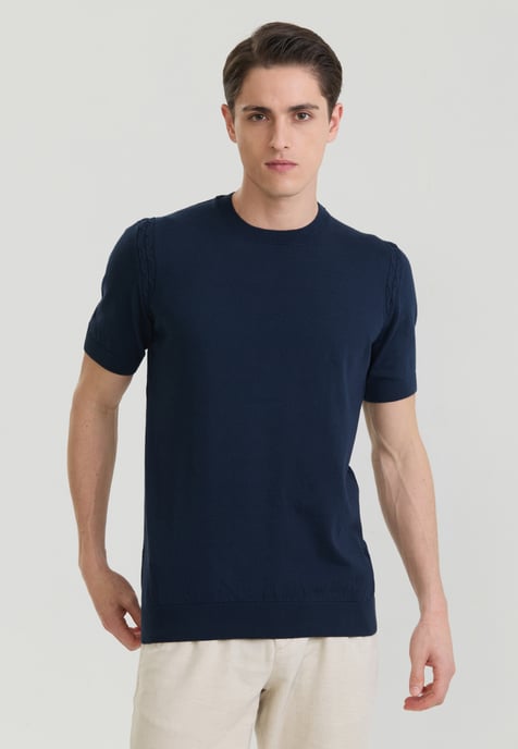 T-Shirt Basic-Strick-T-Shirt Mit Rundhalsausschnitt - Image 1