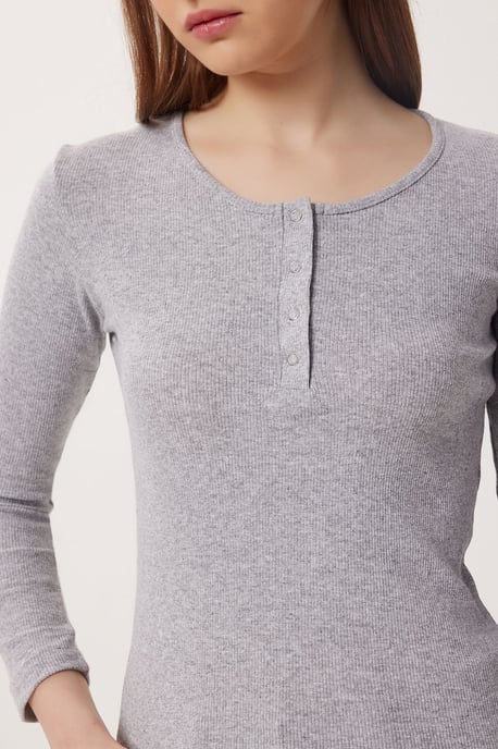 Slim Fit U-Ausschnitt Langarmbluse - Image 5