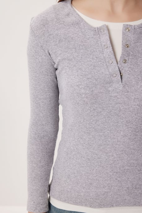 Schmale Passform Geripptes Button-Up Langarmbluse - Image 3