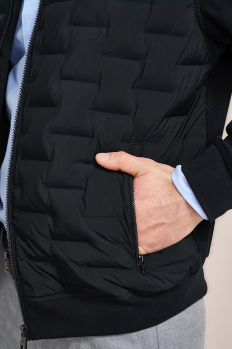 Bugatti Herren Jacke aus einem bequemen Baumwoll-Elasthan-Mix - Image 5