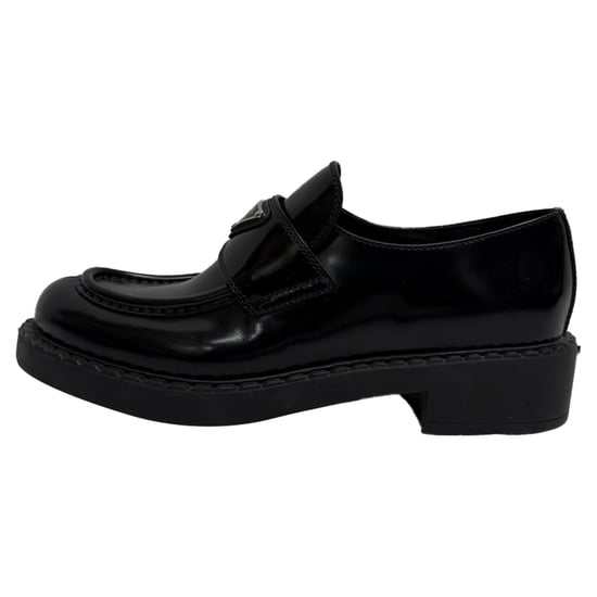 Prada Loafer aus gebürstetem schwarzem Leder - Image 4
