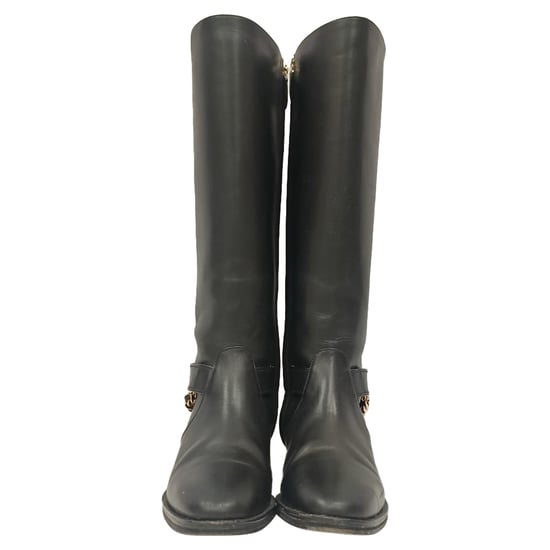 Chanel CC Chain Kniehohe Reitstiefel aus schwarzem Leder - Image 2