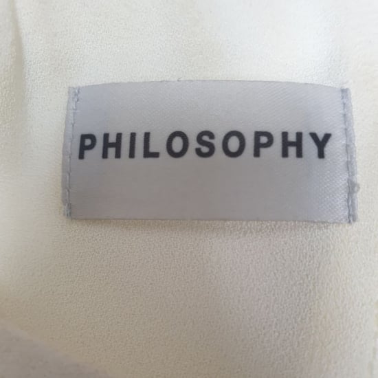 Philosophy von Lorenzo Serafini Plissiertes Rüschendes Midikleid aus cremiger Rayon - Image 4