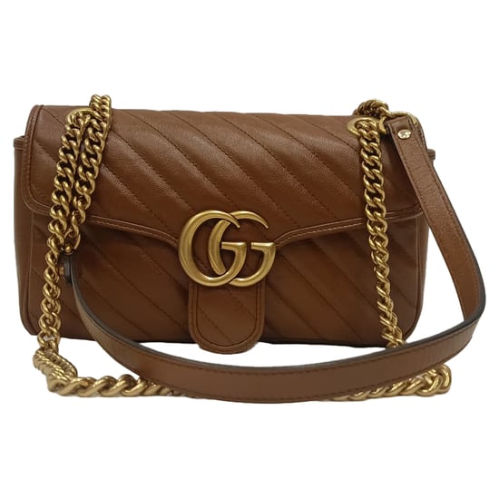 Kleine gesteppte GG Marmont Schultertasche von Gucci aus braunem Leder - Image 2