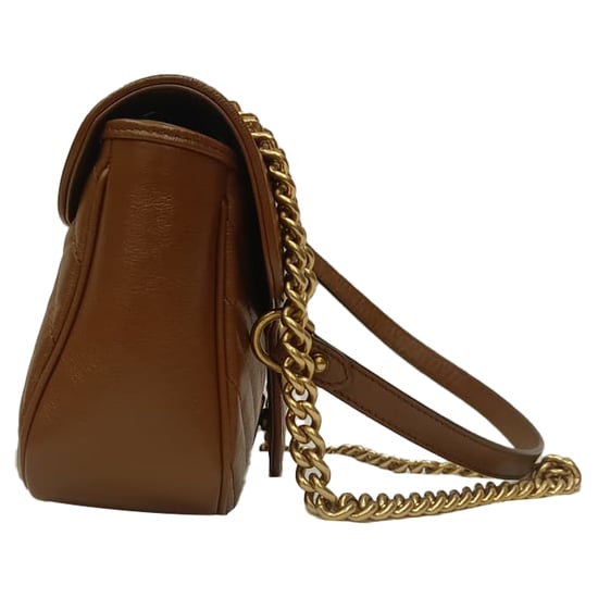 Kleine gesteppte GG Marmont Schultertasche von Gucci aus braunem Leder - Image 3